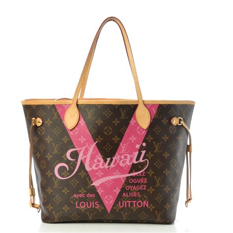 Louis Vuitton luggage Hawaii